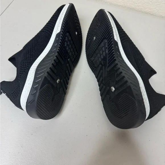 NWOT Danskin Black Slip-On Sneakers - Picture 4 of 5